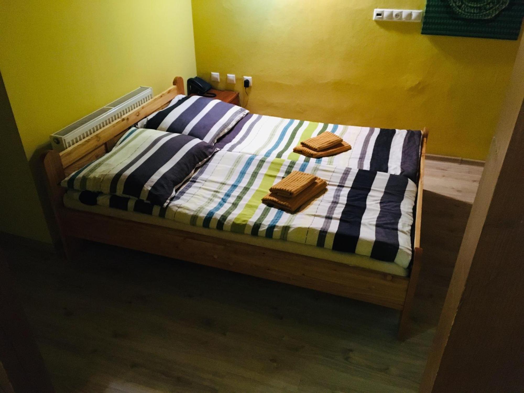 Filakovo Penzion Bebek חדר תמונה